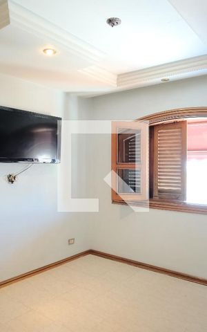 Casa à venda com 650m², 5 quartos e 4 vagasQuarto 2