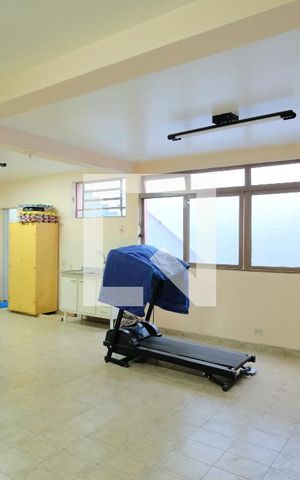 Casa à venda com 650m², 5 quartos e 4 vagasSalão de Jogos