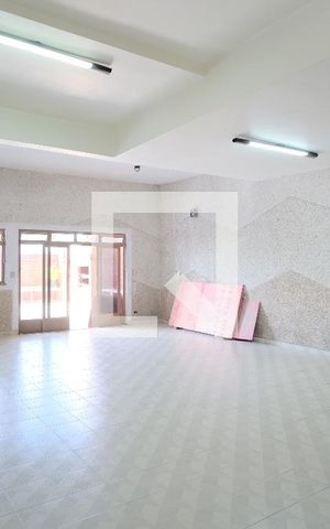 Casa à venda com 650m², 5 quartos e 4 vagasGaragem