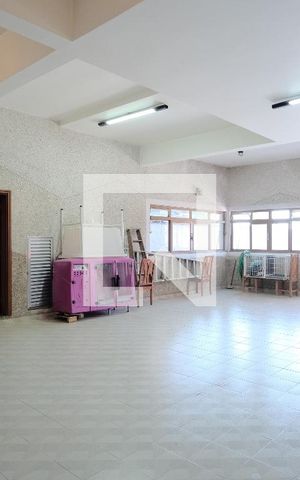 Casa à venda com 650m², 5 quartos e 4 vagasGaragem