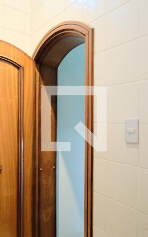 Casa à venda com 650m², 5 quartos e 4 vagasLavabo da Garagem