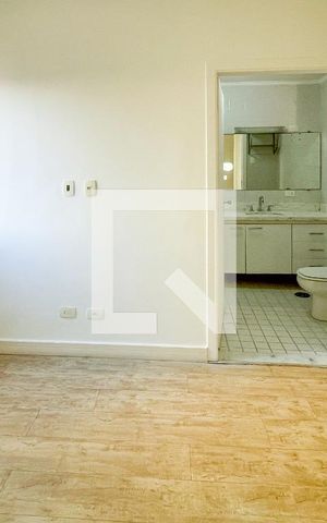 Apartamento à venda com 160m², 3 quartos e 1 vaga Apartamento à venda com 160m², 3 quartos e 1 vagaSuíte