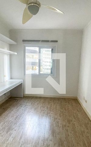 Apartamento à venda com 160m², 3 quartos e 1 vaga Apartamento à venda com 160m², 3 quartos e 1 vagaQuarto 1