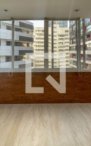 Apartamento à venda com 160m², 3 quartos e 1 vaga Apartamento à venda com 160m², 3 quartos e 1 vagaSala