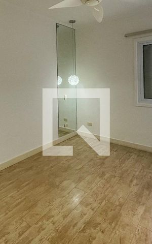 Apartamento à venda com 160m², 3 quartos e 1 vaga Apartamento à venda com 160m², 3 quartos e 1 vagaSuíte