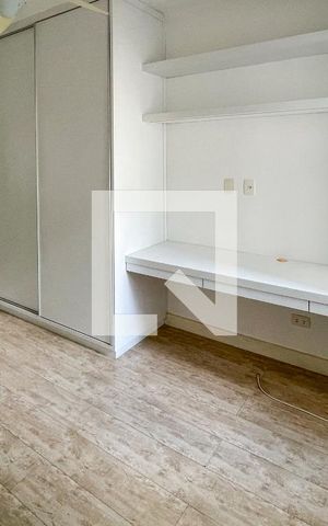 Apartamento à venda com 160m², 3 quartos e 1 vaga Apartamento à venda com 160m², 3 quartos e 1 vagaQuarto 1