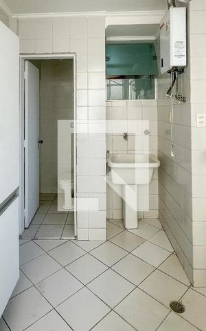Apartamento à venda com 160m², 3 quartos e 1 vaga Apartamento à venda com 160m², 3 quartos e 1 vagaLavanderia