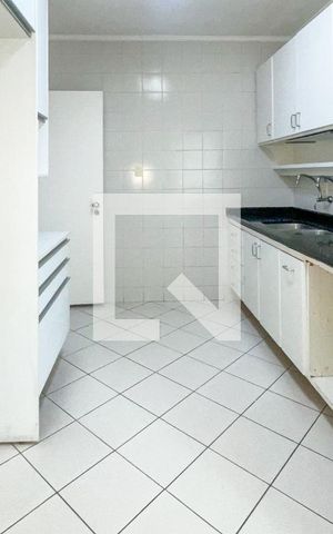 Apartamento à venda com 160m², 3 quartos e 1 vaga Apartamento à venda com 160m², 3 quartos e 1 vagaCozinha
