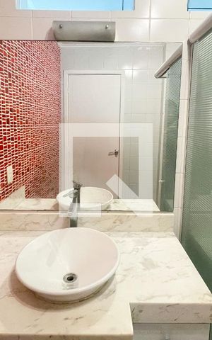 Apartamento à venda com 160m², 3 quartos e 1 vaga Apartamento à venda com 160m², 3 quartos e 1 vagaBanheiro