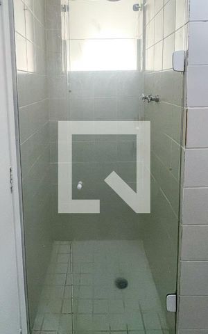 Apartamento à venda com 160m², 3 quartos e 1 vaga Apartamento à venda com 160m², 3 quartos e 1 vagaBanheiro da Suíte