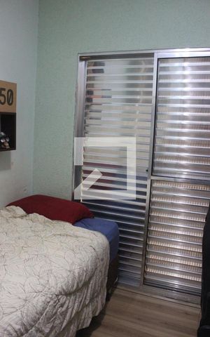 Casa para alugar com 120m², 2 quartos e 2 vagasQuarto 1