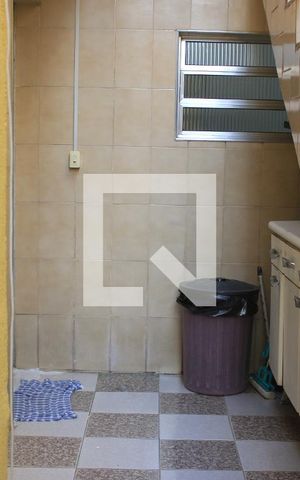 Casa para alugar com 120m², 2 quartos e 2 vagasQuintal