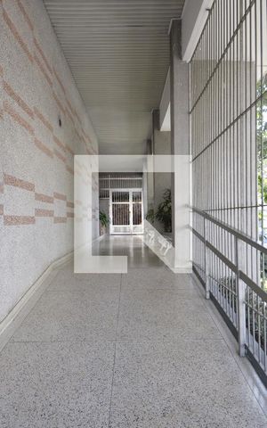 Apartamento à venda com 128m², 2 quartos e 1 vagaHall de Entrada