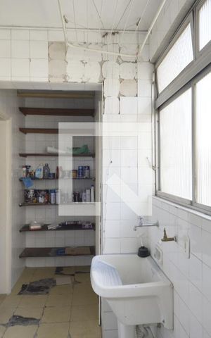 Apartamento à venda com 128m², 2 quartos e 1 vagaÁrea de Serviço