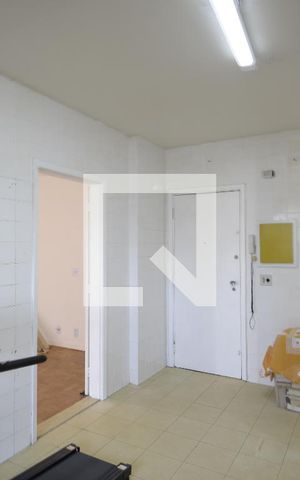 Apartamento à venda com 128m², 2 quartos e 1 vagaCozinha