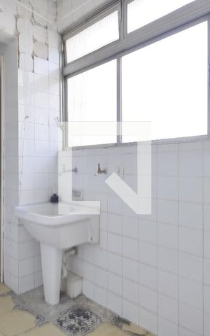 Apartamento à venda com 128m², 2 quartos e 1 vagaÁrea de Serviço