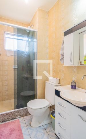 Apartamento à venda com 57m², 2 quartos e 1 vaga Apartamento à venda com 57m², 2 quartos e 1 vagaBanheiro