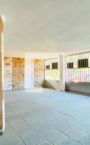 Casa à venda com 195m², 3 quartos e 3 vagasGaragem