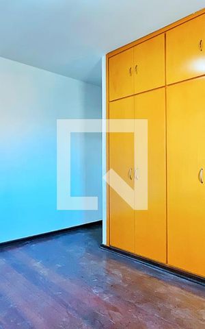 Casa à venda com 195m², 3 quartos e 3 vagasSuíte