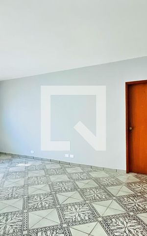 Casa à venda com 195m², 3 quartos e 3 vagasSala