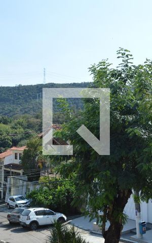 Casa de condomínio à venda com 370m², 5 quartos e 4 vagas Casa de condomínio à venda com 370m², 5 quartos e 4 vagasVista da Varanda