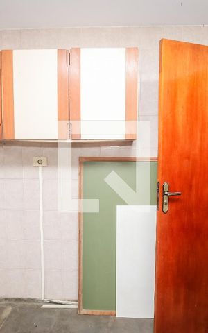 Casa de condomínio para alugar com 300m², 4 quartos e 5 vagasQuarto de despensa