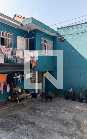 Casa à venda com 150m², 4 quartos e 3 vagas Casa à venda com 150m², 4 quartos e 3 vagasQuintal da Casa 2