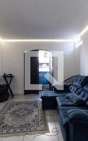 Casa à venda com 150m², 4 quartos e 3 vagas Casa à venda com 150m², 4 quartos e 3 vagasSala da Casa 1