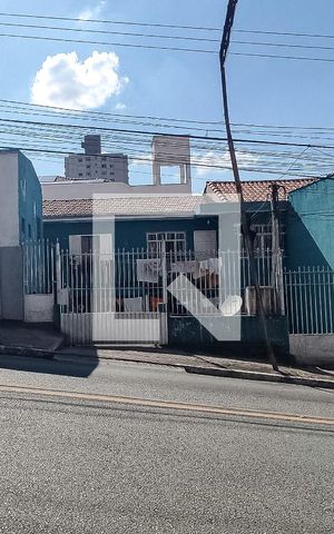 Casa à venda com 150m², 4 quartos e 3 vagas Casa à venda com 150m², 4 quartos e 3 vagasFachada das Casas 1 e 2