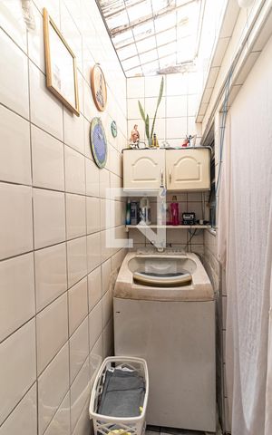 Casa à venda com 150m², 4 quartos e 3 vagas Casa à venda com 150m², 4 quartos e 3 vagasLavanderia da Casa 2