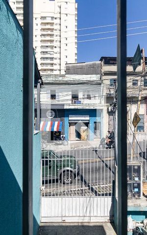 Casa à venda com 150m², 4 quartos e 3 vagas Casa à venda com 150m², 4 quartos e 3 vagasVista da Cozinha da Casa 1