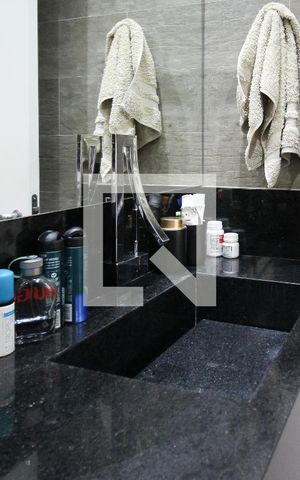 Apartamento à venda com 93m², 2 quartos e 2 vagasBanheiro