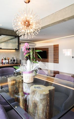 Apartamento à venda com 93m², 2 quartos e 2 vagasSala 