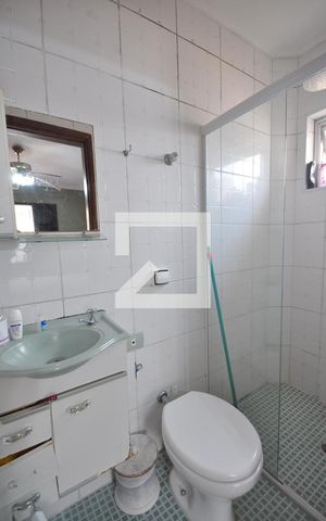 Casa à venda com 458m², 3 quartos e 2 vagasBanheiro do Quarto Suíte
