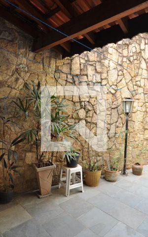 Casa à venda com 458m², 3 quartos e 2 vagasQuintal
