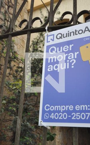 Casa à venda com 458m², 3 quartos e 2 vagasFachada