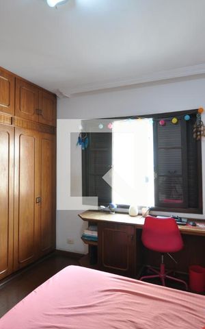 Casa à venda com 458m², 3 quartos e 2 vagasQuarto 2
