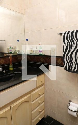 Apartamento à venda com 142m², 3 quartos e 2 vagasBanheiro da Suíte