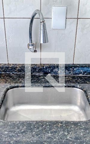 Apartamento à venda com 72m², 2 quartos e 2 vagasCozinha