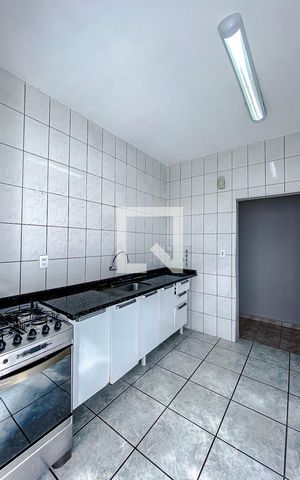 Apartamento à venda com 72m², 2 quartos e 2 vagasCozinha