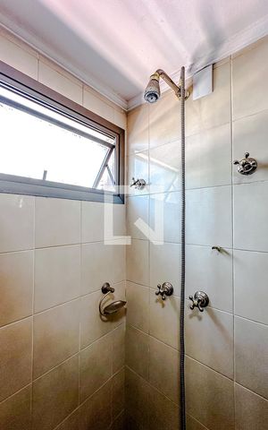 Apartamento para alugar com 356m², 3 quartos e 3 vagasBanheiro da Suíte 2