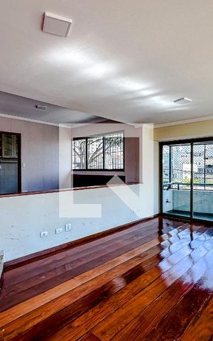 Apartamento para alugar com 356m², 3 quartos e 3 vagasSala