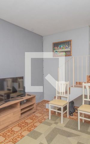 Casa à venda com 90m², 2 quartos e 1 vaga Casa à venda com 90m², 2 quartos e 1 vagaSala