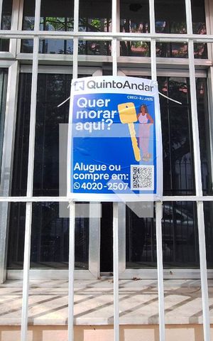 Apartamento à venda com 85m², 3 quartos e sem vaga Apartamento à venda com 85m², 3 quartos e sem vagaPlaquinha