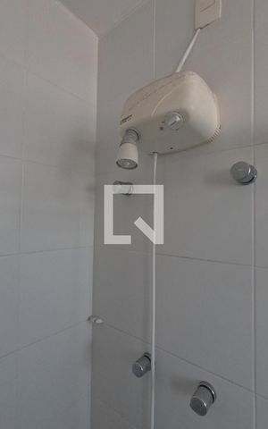 Apartamento para alugar com 189m², 3 quartos e 2 vagasBanheiro de Serviço