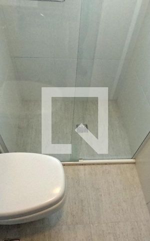 Apartamento para alugar com 189m², 3 quartos e 2 vagasBanheiro