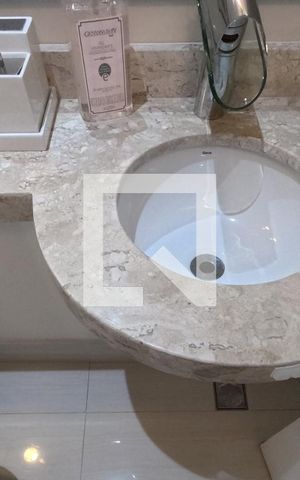 Apartamento para alugar com 189m², 3 quartos e 2 vagasLavabo