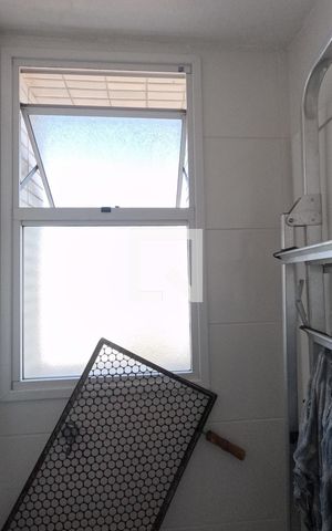 Apartamento para alugar com 189m², 3 quartos e 2 vagasBanheiro de Serviço