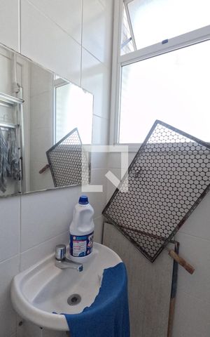 Apartamento para alugar com 189m², 3 quartos e 2 vagasBanheiro de Serviço