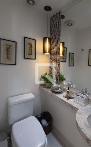 Apartamento para alugar com 189m², 3 quartos e 2 vagasLavabo